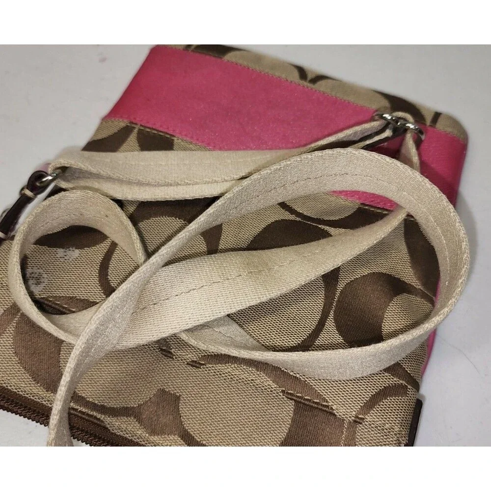 COACH SwingPack Brown Signature Hot Pink Patent Leather Trim